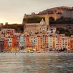 Oceania Boat Tour